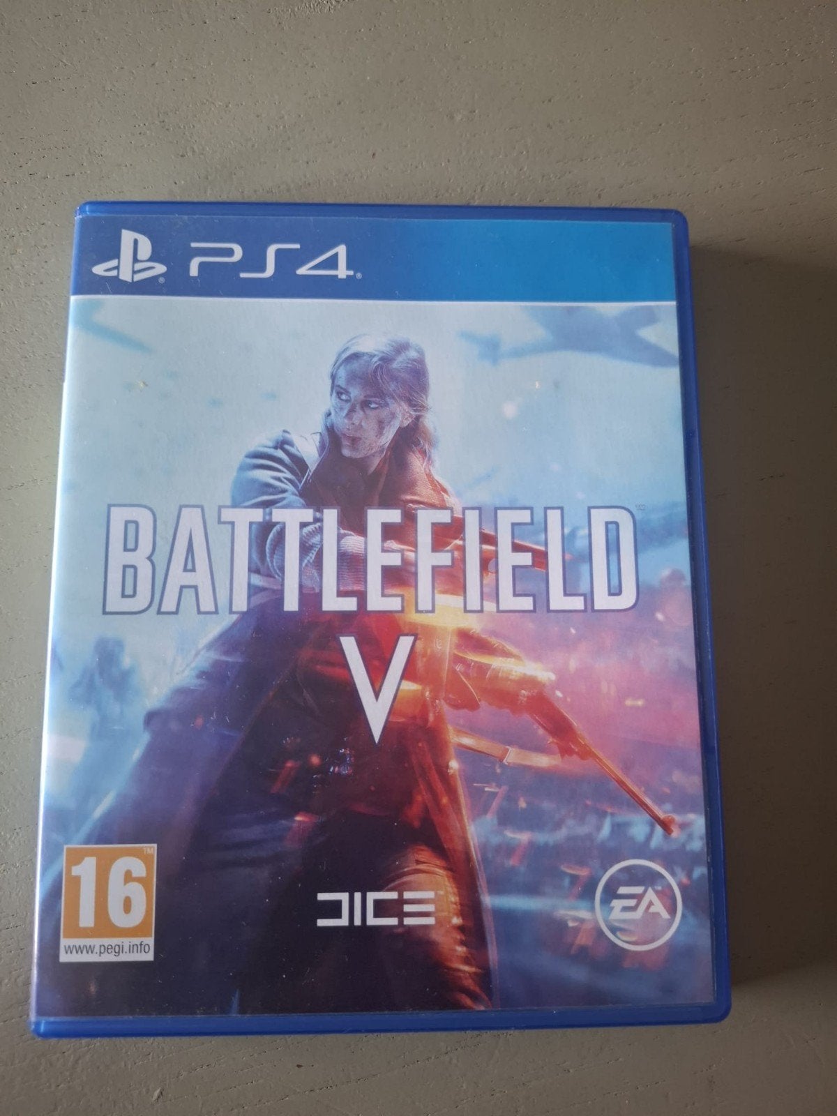 Battlefield V PS4 - Zo goed als nieuw, Online, Shooter, Ophalen of Verzenden, Zo goed als nieuw