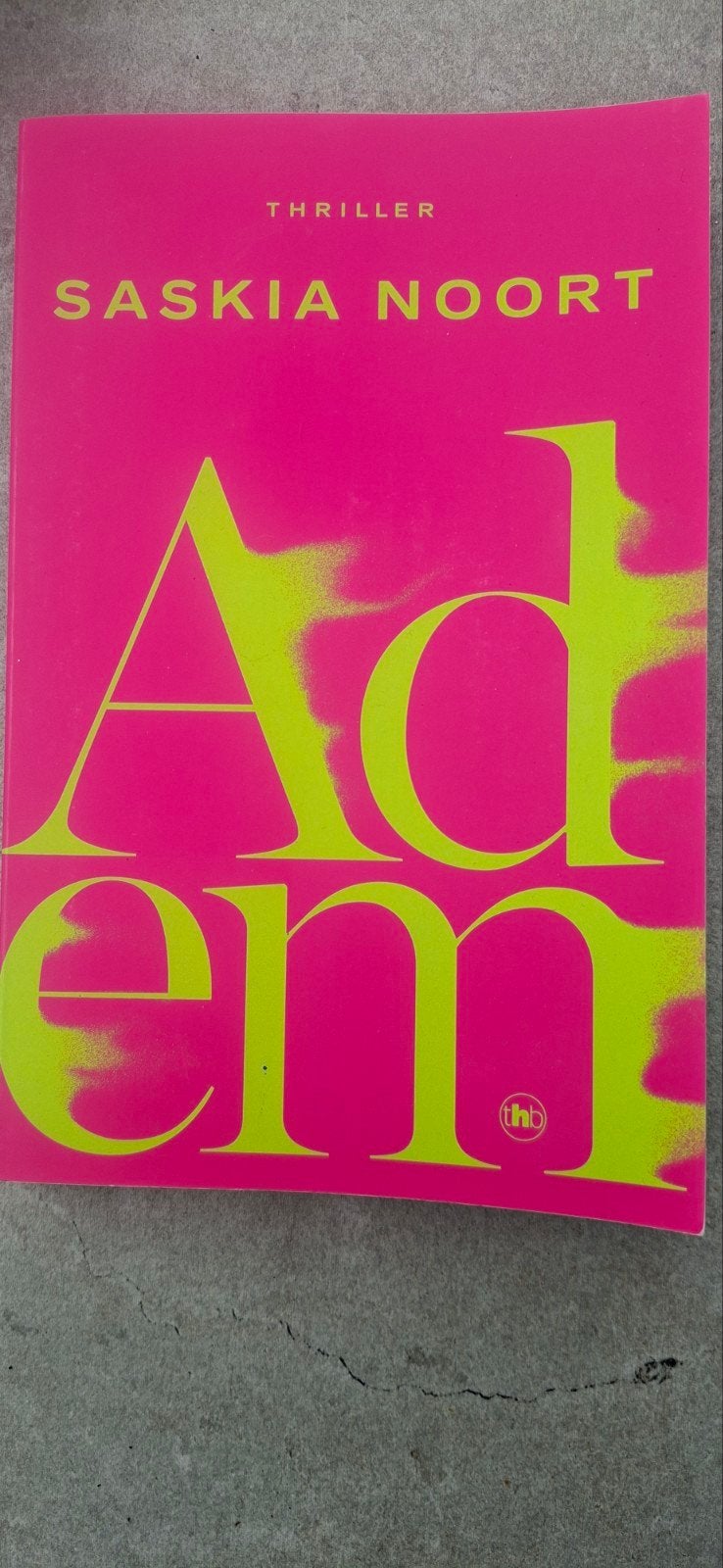 Adem - Saskia Noort (Thriller), Boeken, Ophalen of Verzenden, Zo goed als nieuw, Saskia Noort, Nederland