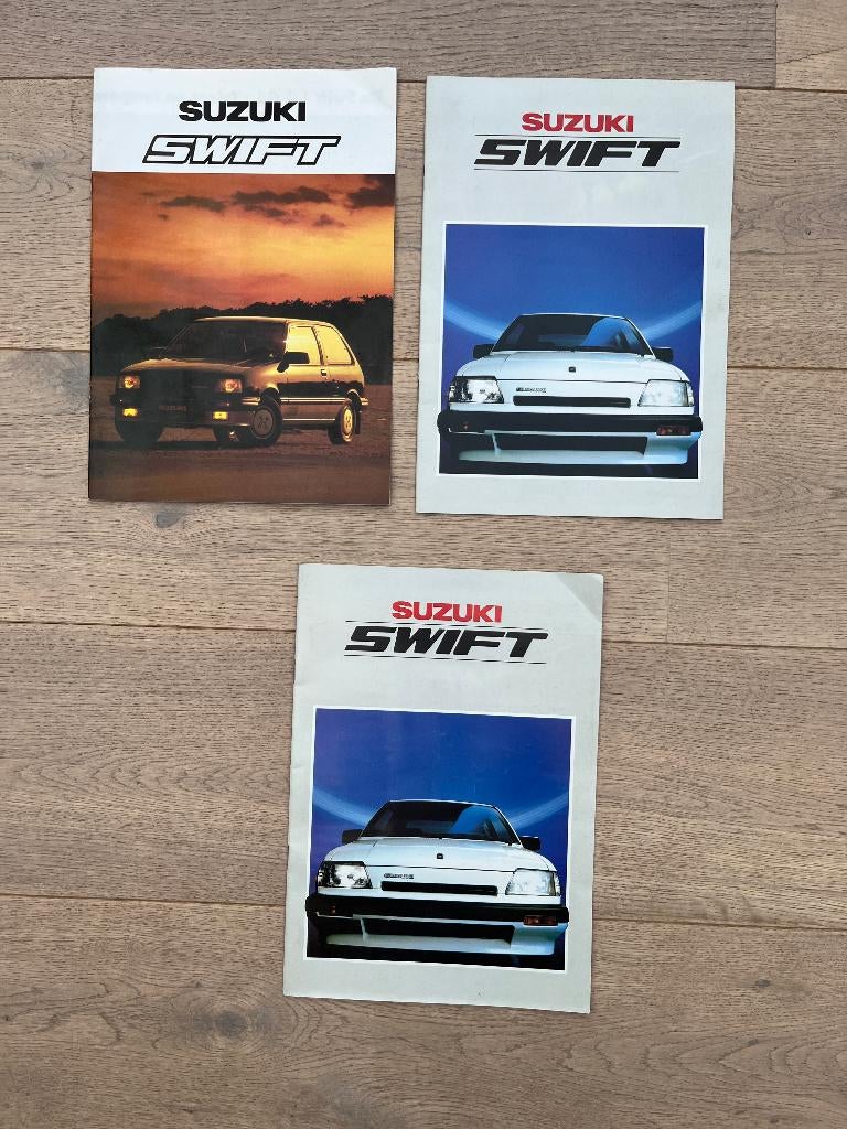 SUZUKI SWIFT FOLDERS, Ophalen of Verzenden, Zo goed als nieuw, Overige merken