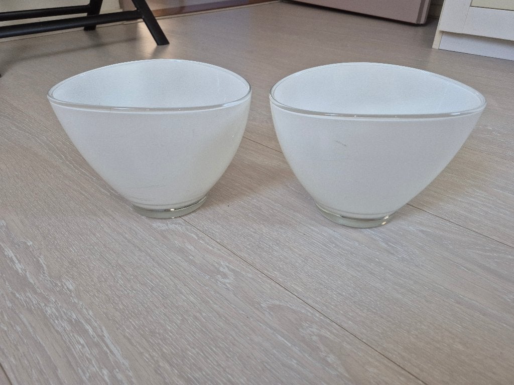 witte bloempotten glas ovaal, Overige materialen, Binnen, Ophalen of Verzenden, Zo goed als nieuw