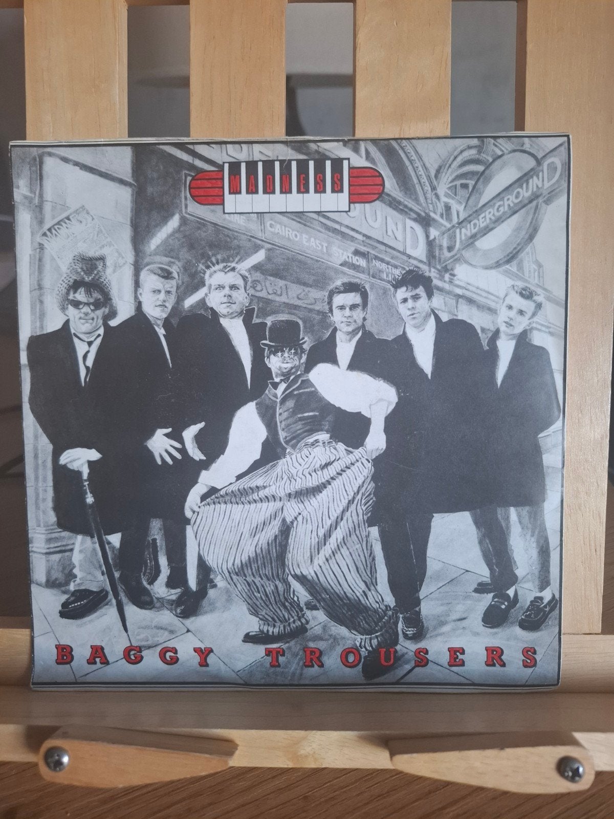 single: madness - baggy trousers, Ophalen of Verzenden, Pop