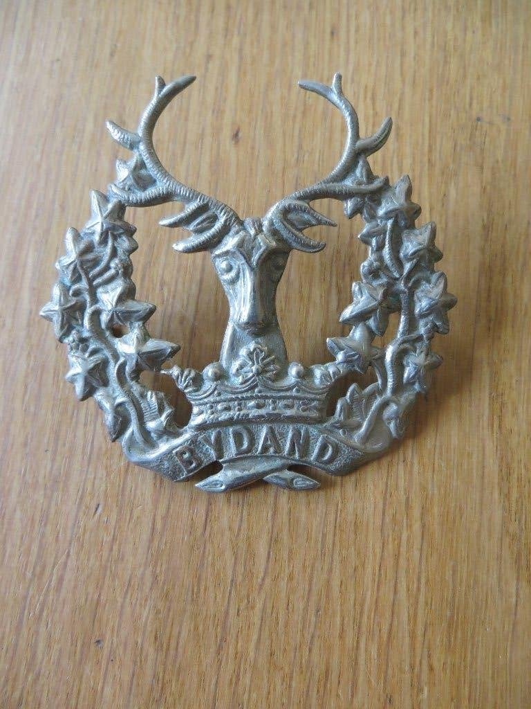 Gordon Highlanders Regiment cap badge, Verzamelen, Ophalen of Verzenden, Engeland, Embleem of Badge