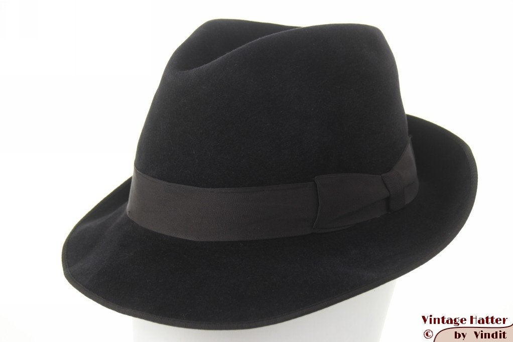 Vintage Gleufhoed Ambassador zwartgrijs velour 57, Ambassador, Hoed, Ophalen of Verzenden, 57 cm (M, 7⅛ inch) of minder