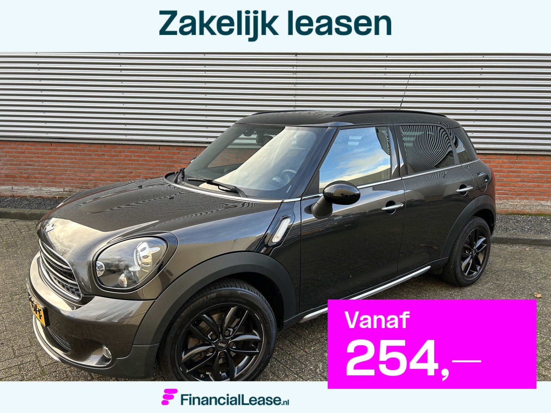 MINI Countryman Mini 1.6 Cooper Pepper | Panoramadak | Navig, Voorwielaandrijving, Gebruikt, Euro 6, Bruin