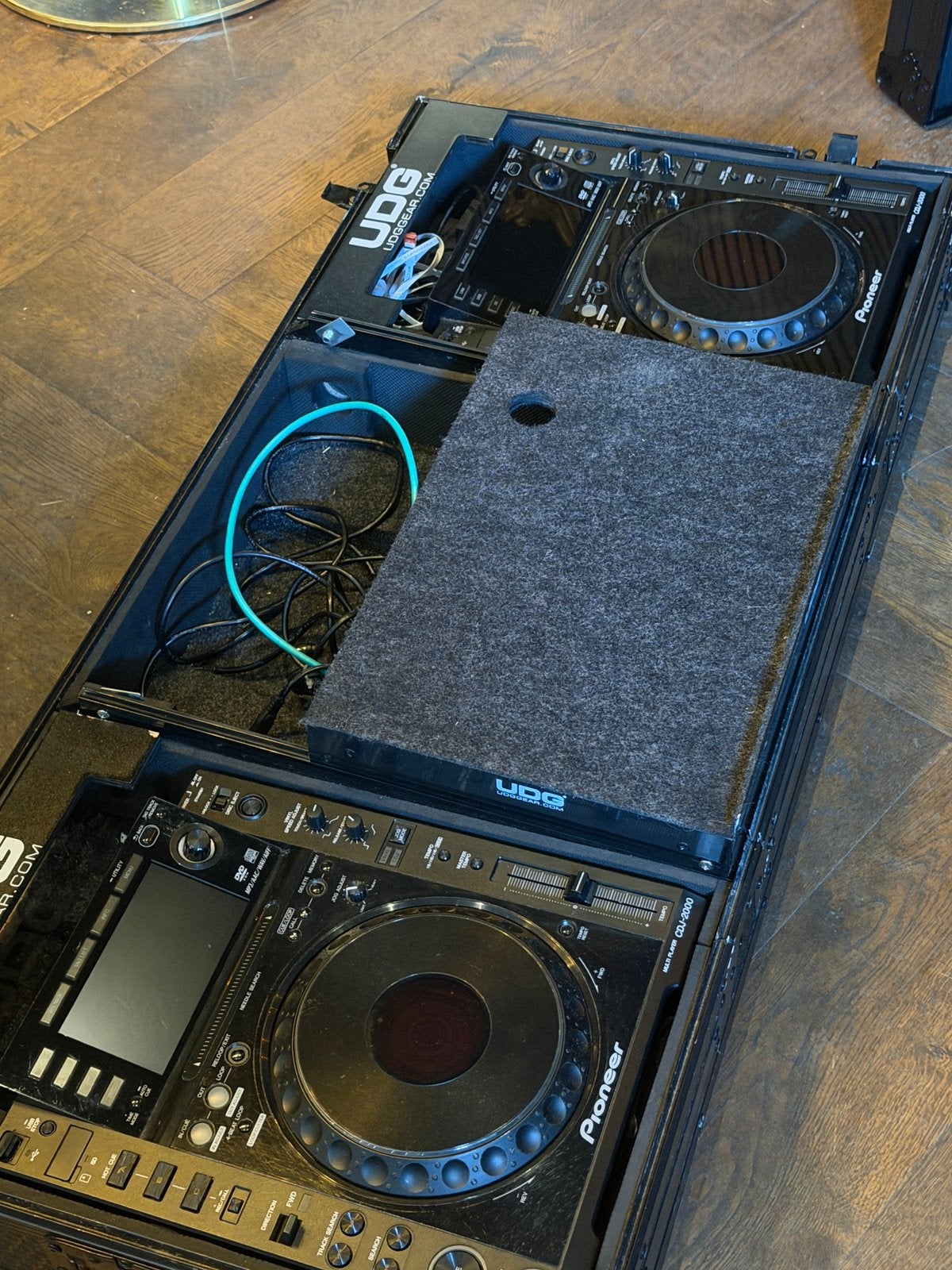 Pioneer CDJ-2000 DJ-set met UDG flightcase, Ophalen, Gebruikt, Dj-set, Pioneer