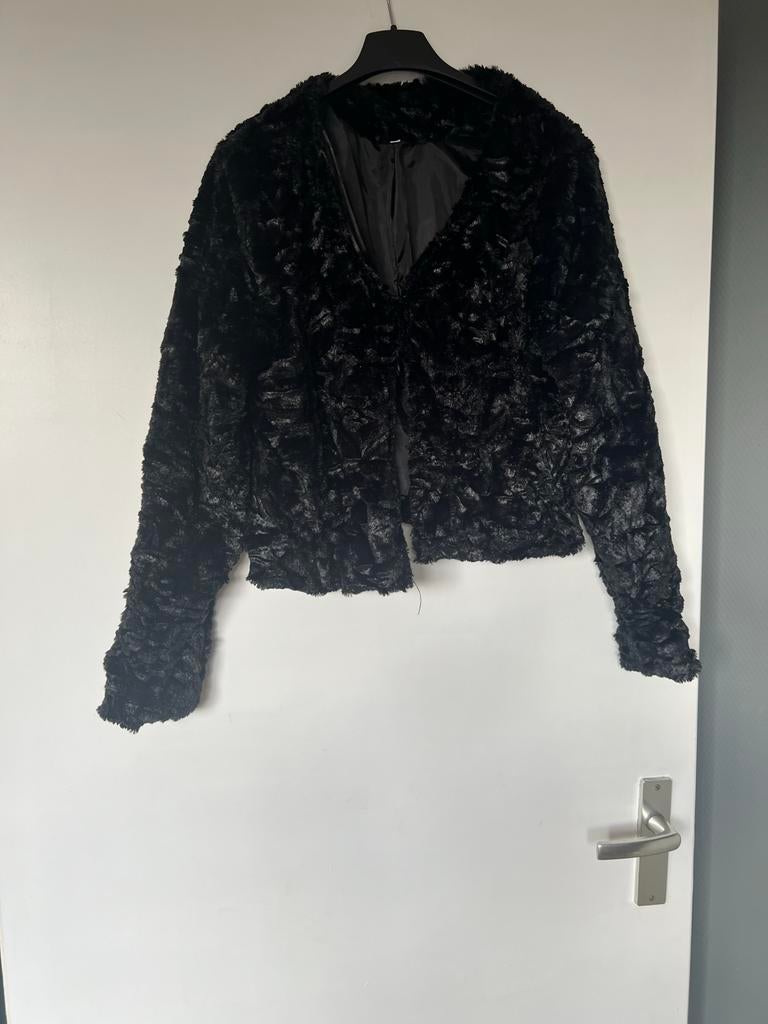 Zwart Faux Fur Jasje -, Ophalen of Verzenden, Nieuw, Maat 42/44 (L), Zwart
