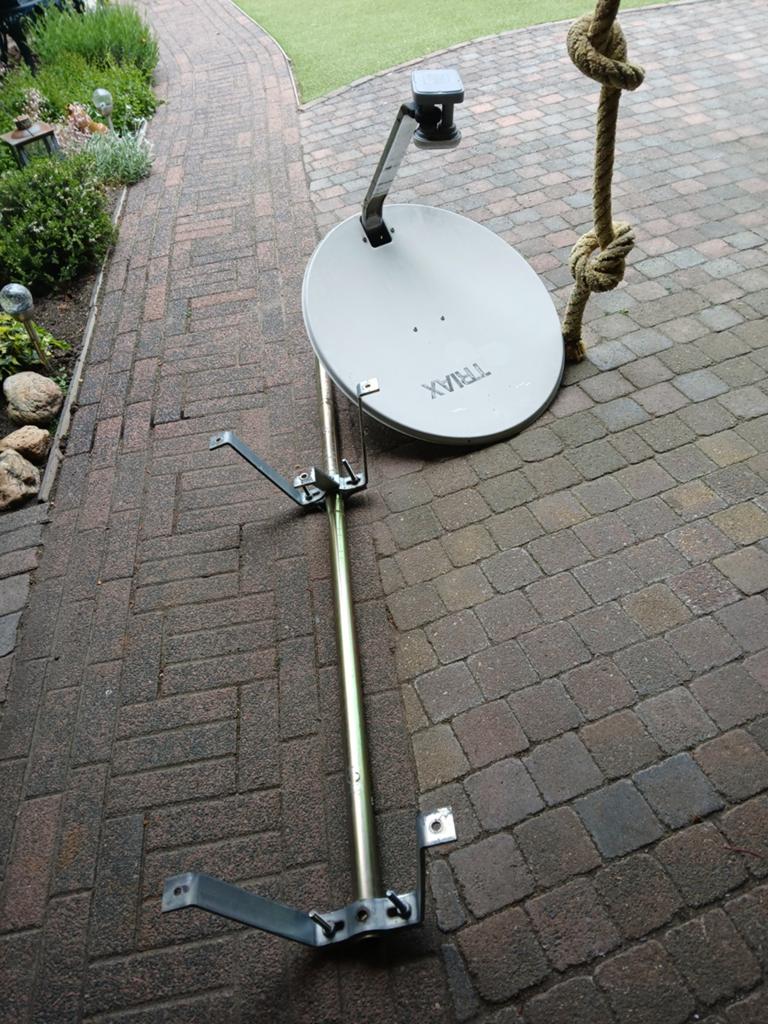 Satelliet Schotel, Ophalen of Verzenden, Gebruikt, (Schotel)antenne, Overige merken