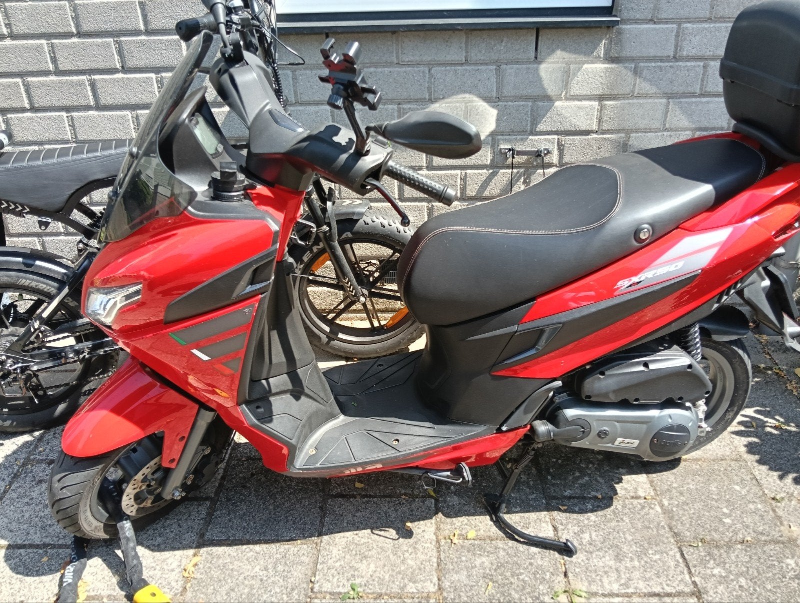 te koop scooter, Fietsen en Brommers, Scooters | Overige merken, Ophalen of Verzenden, Zo goed als nieuw, Benzine