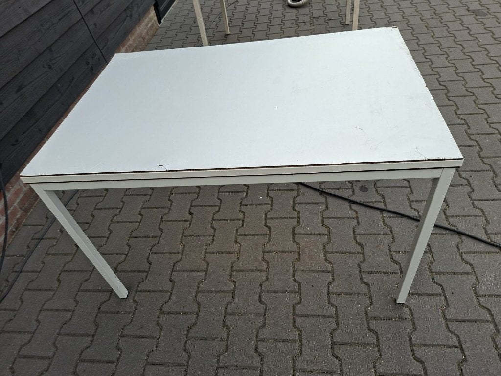 Gratis tafels 2 stuks, Ophalen, Overige materialen, Gebruikt, 100 tot 150 cm