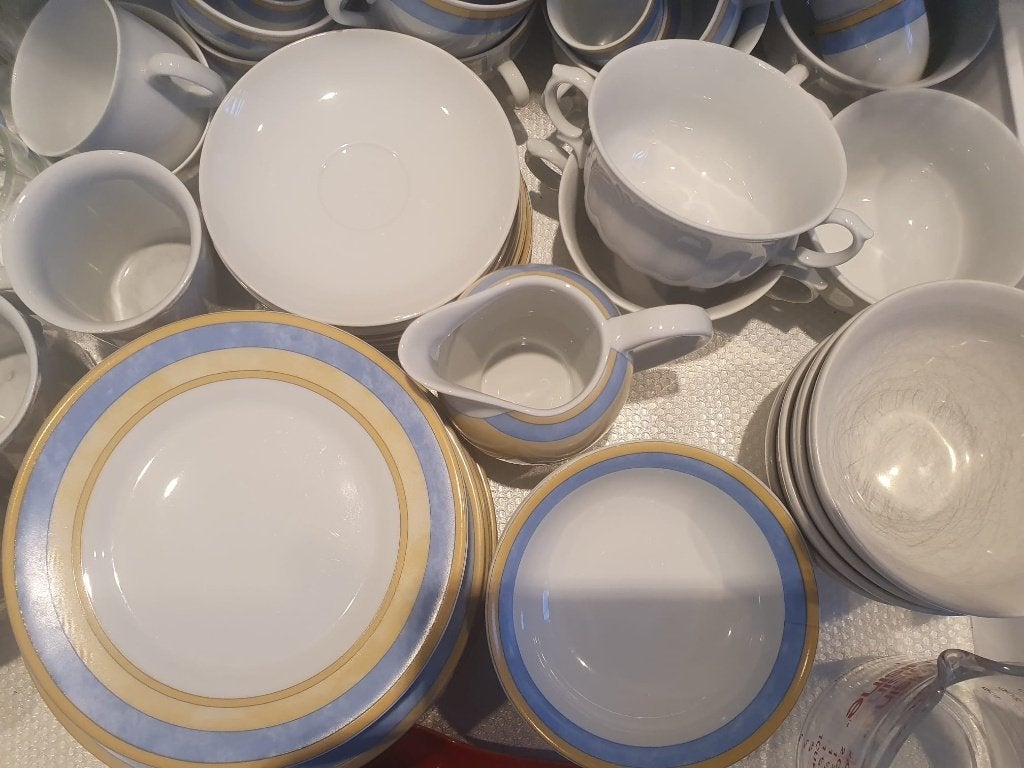 servies  uit opa en oma's keuken, Ophalen, Zo goed als nieuw, Overige stijlen, Aardewerk