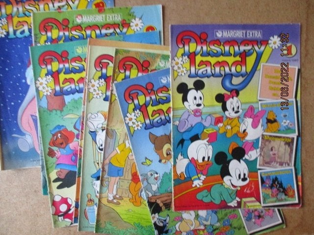 adv6681 margriet extra disney land, Eén stripboek, Ophalen, Gelezen