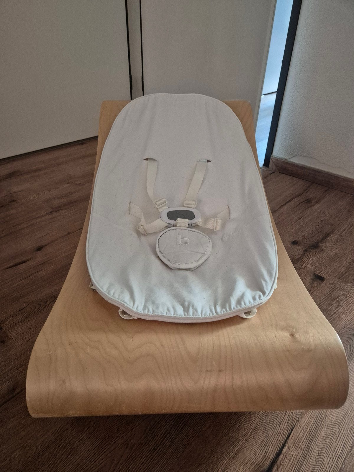 GRATIS! Bloom Coco Stylewood Baby Lounger - Zo goed als nieu, Kinderen en Baby's, Ophalen, Zo goed als nieuw