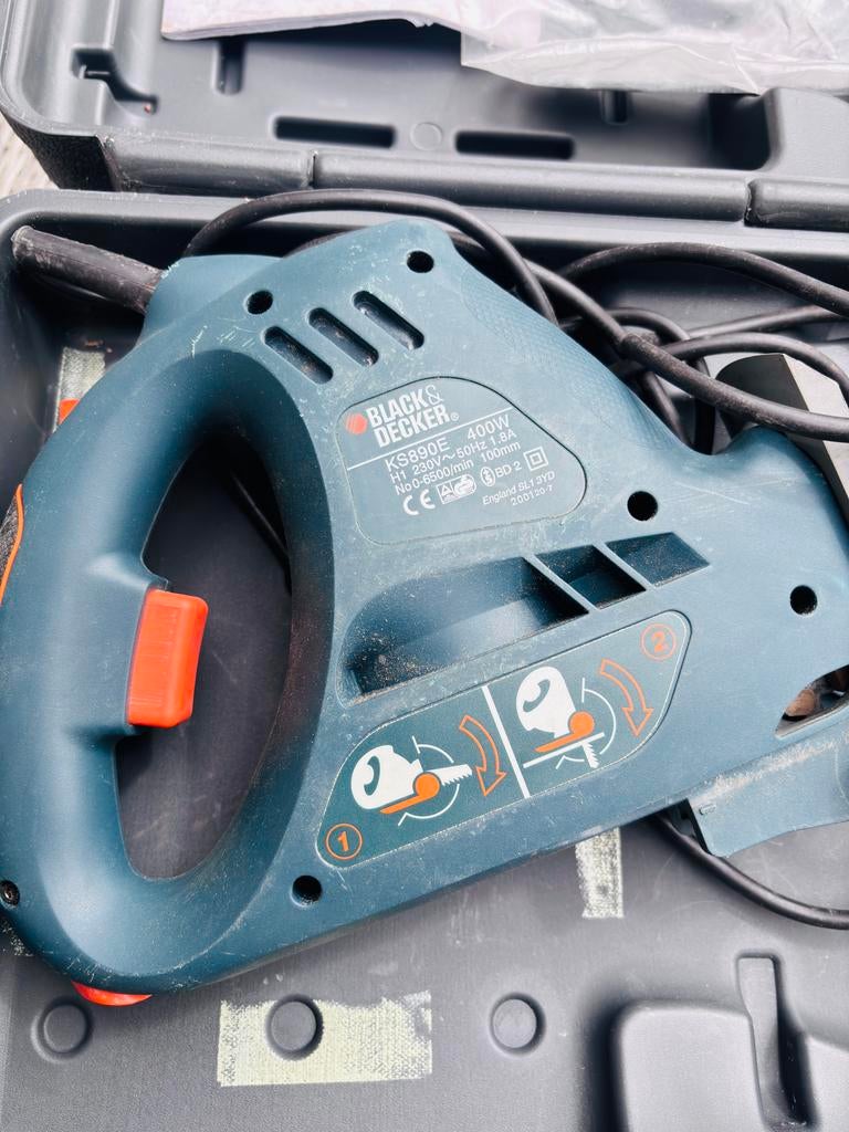 Black & Decker Scorpion Zaag KS8890E 400W, Ophalen, 70 mm of meer, Zo goed als nieuw, Reciprozaag