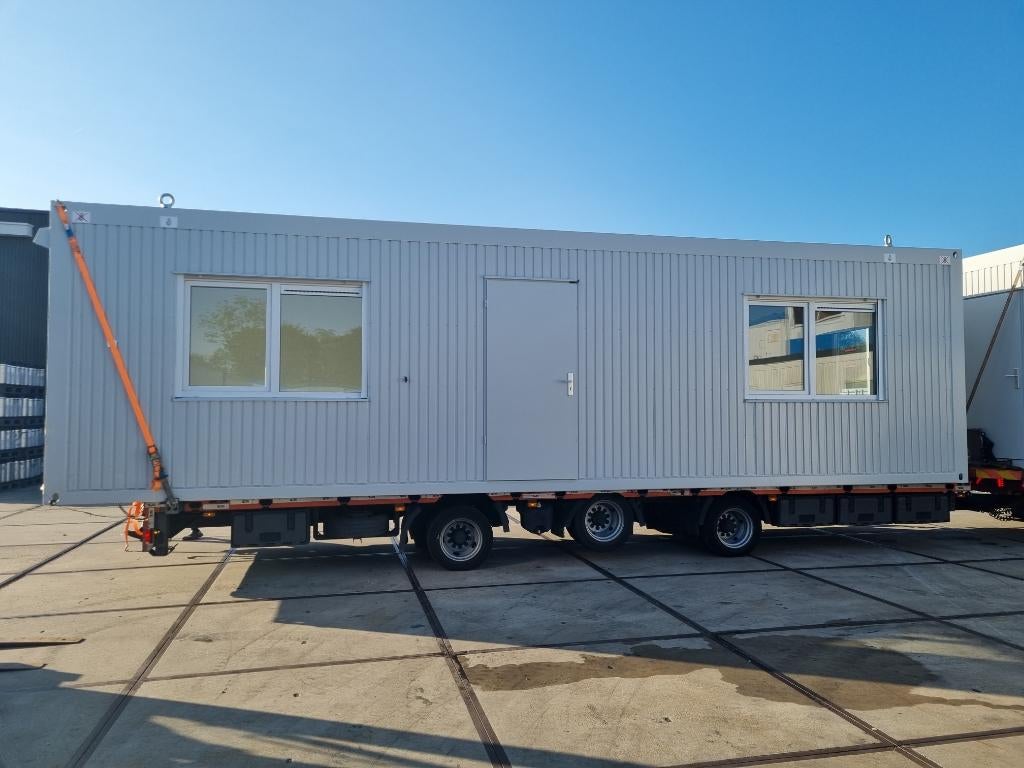 NIEUWE DIRECTIEKEET 10x3 Toilet Keuken Zijramen, Zakelijke goederen, Machines en Bouw | Keten en Containers, Ophalen
