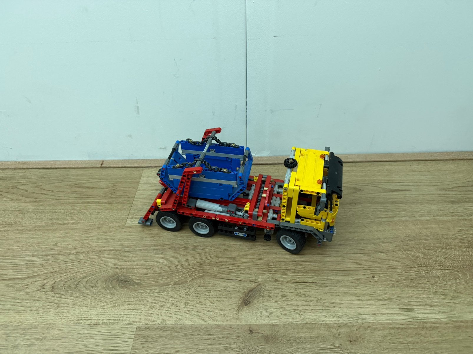 lego technic 42024 container truck, Ophalen of Verzenden, Zo goed als nieuw