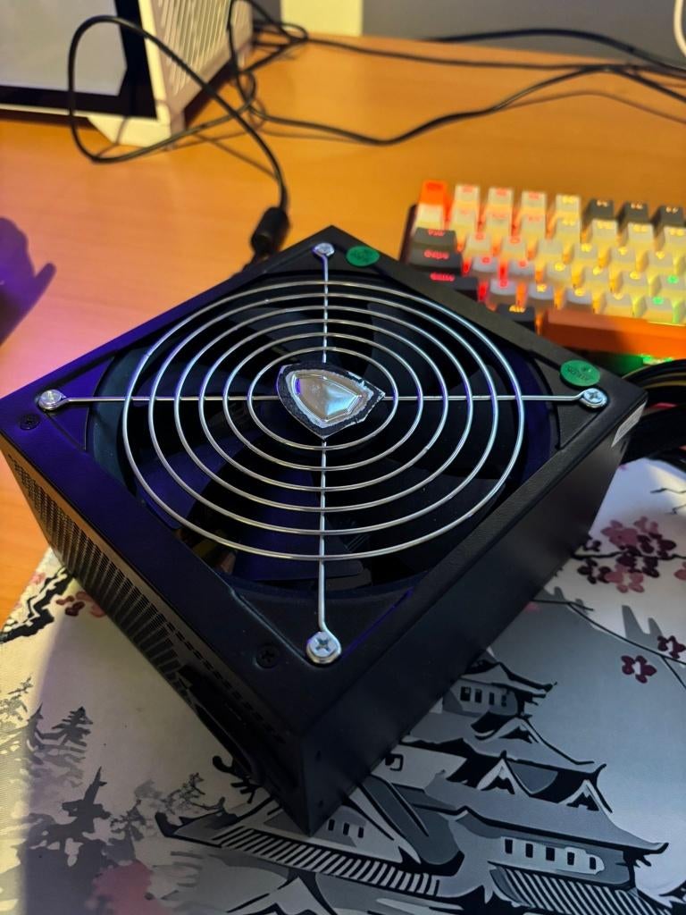 Inter-Tech HIPOWER750 W PSU / PC voeding, Verzenden, Zo goed als nieuw