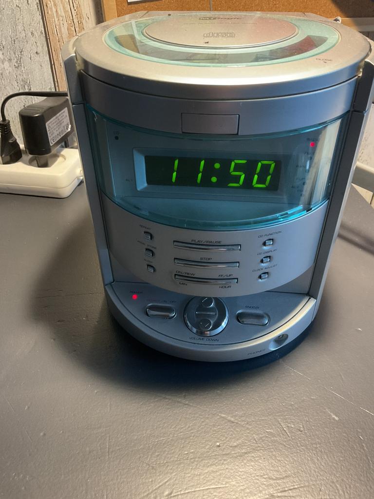 Radio / CD / Klokradio, Ophalen of Verzenden, Gebruikt, Radio, Met cd-speler