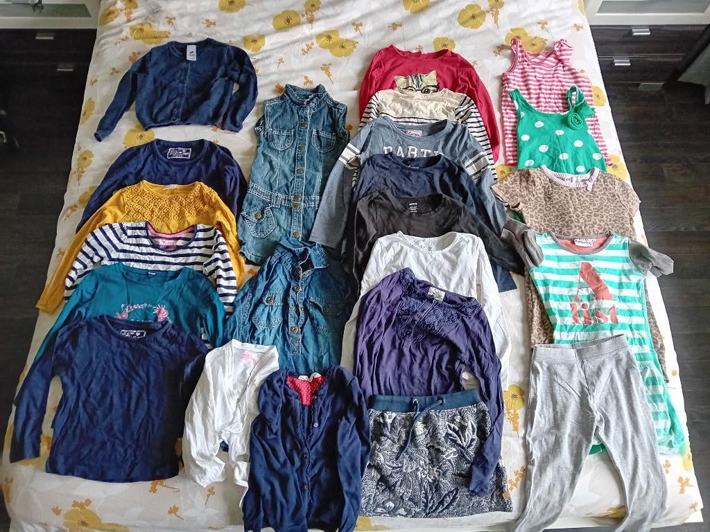 Kledingpakket meisje, maat 110, Ophalen, Gebruikt, Maat 110