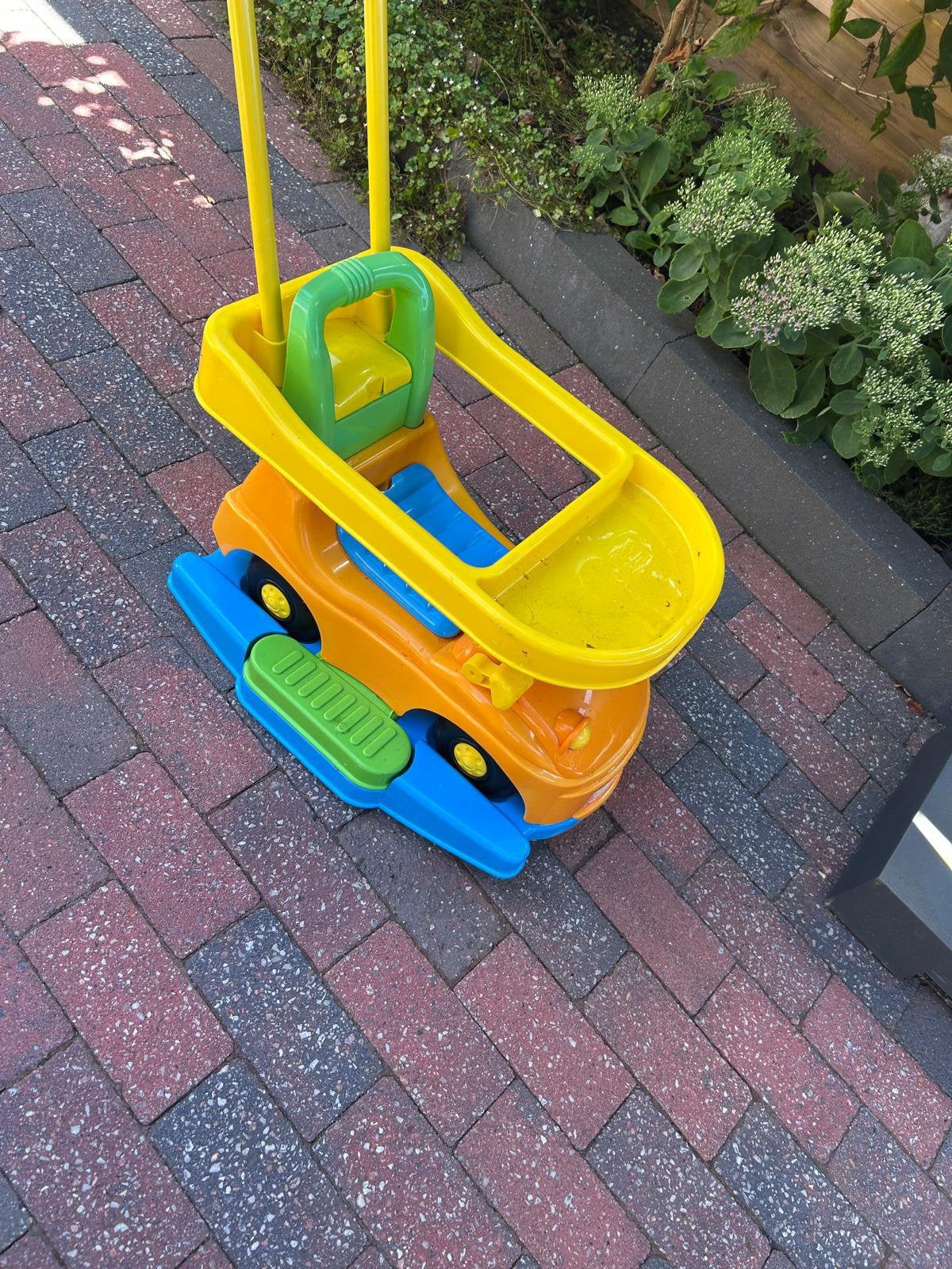 Te koop Loop auto, Kinderen en Baby's, Speelgoed | Buiten | Los speelgoed, Ophalen, Gebruikt