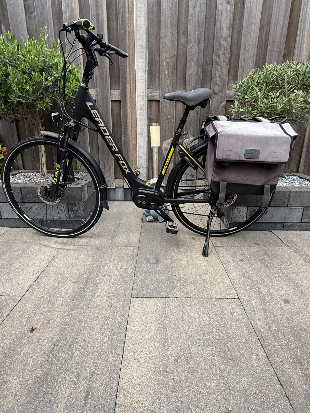 Leader Fox Saga Elektrische Damesfiets, 47 tot 50 cm, Ophalen, Zo goed als nieuw, Overige merken