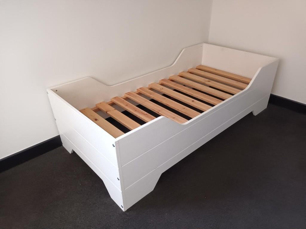 Peuterbed wit (70x150 cm), Kinderen en Baby's, Kinderkamer | Bedden, Gebruikt, 70 tot 85 cm, 140 tot 160 cm, Ophalen