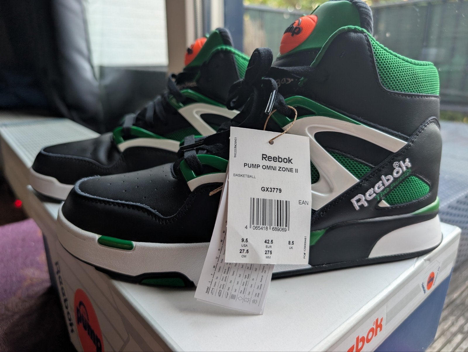 Reebok Pump - 42,5 - Nieuw in doos, Zwart, Nieuw, Ophalen of Verzenden, Sneakers of Gympen
