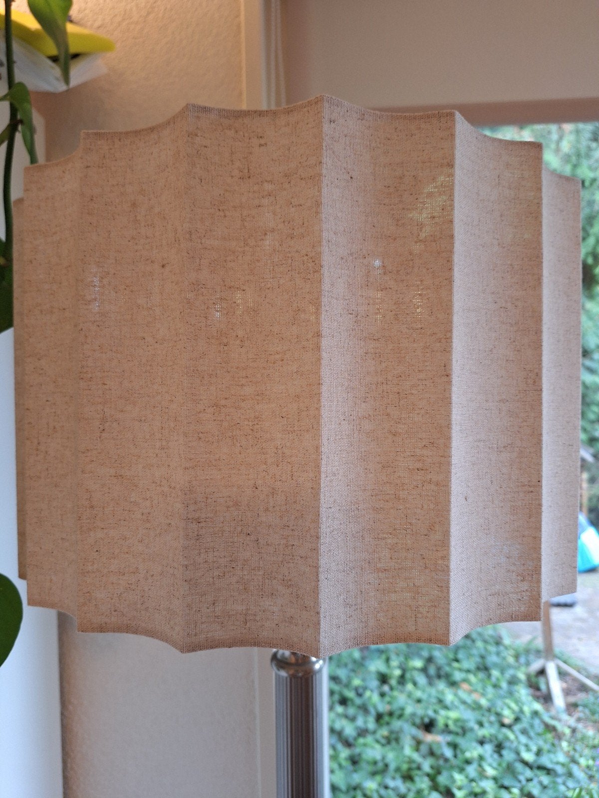 Mooie lampenkap, neutrale kleur, Huis en Inrichting, Lampen | Lampenkappen, Ophalen, Beige, Rond, Zo goed als nieuw