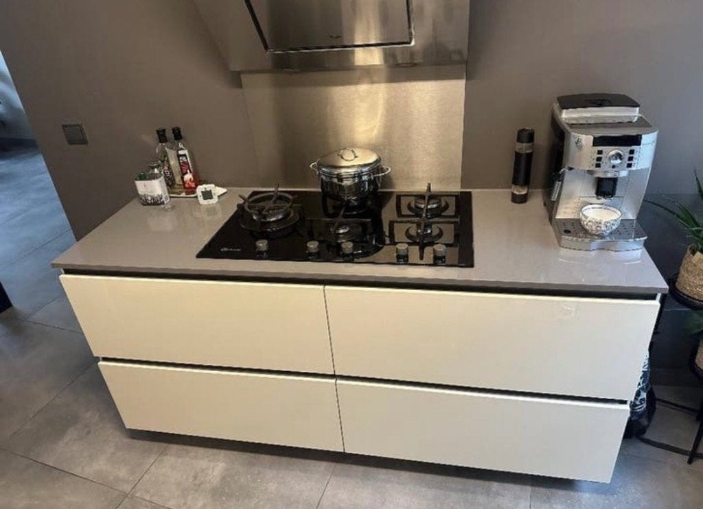 ✨DUBBELWANDIGE HOOGGLANS LUXE KEUKEN ✨, Huis en Inrichting, Keuken | Complete keukens, Ophalen, Wit, Dubbelwandige keuken, Zo goed als nieuw