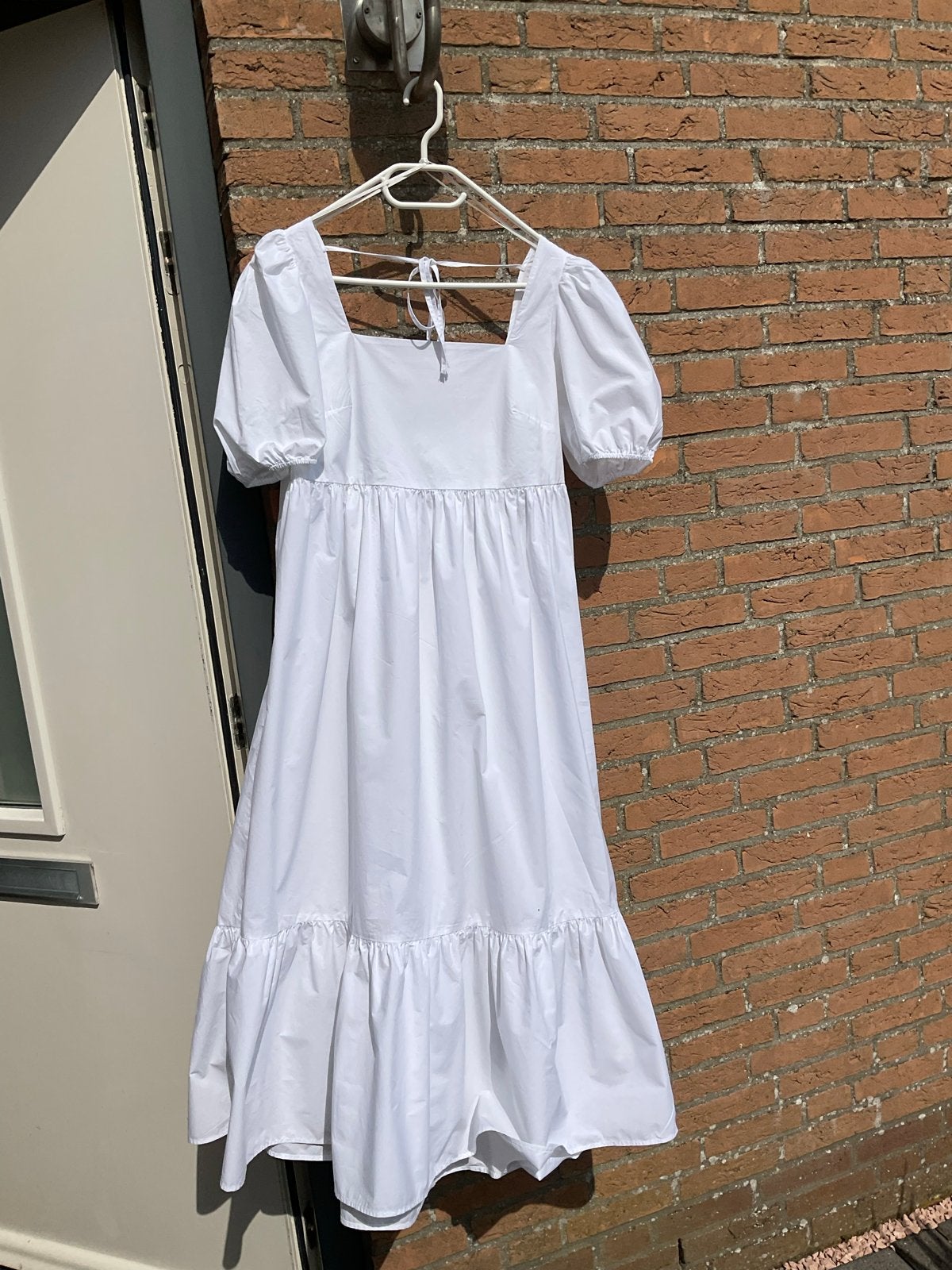 H&M prachtige spier Witte jurk met aparte hals, maat 42/44, Wit, Maat 42/44 (L), Nieuw, Ophalen of Verzenden