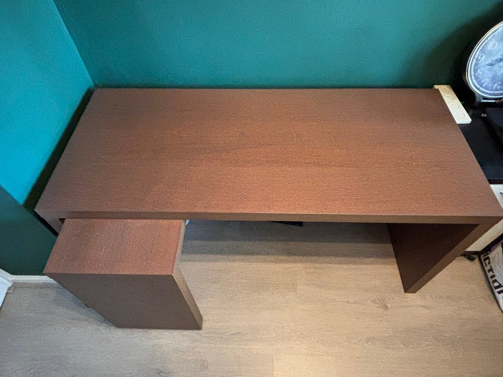 IKEA MALM Bureau bruin – uitschuifbaar werkblad – 151cm, Ophalen, Demontabel, Scandinavisch, 65 cm