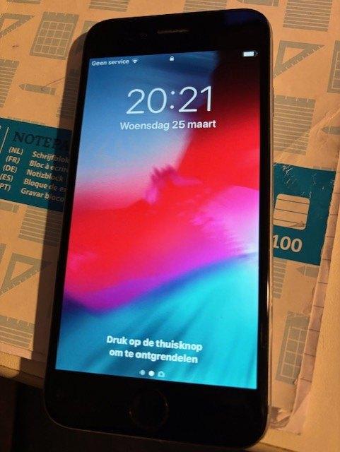 2x Iphone 6 aangeboden, Telecommunicatie, Mobiele telefoons | Apple iPhone, Gebruikt, 16 GB, Verzenden, Zwart
