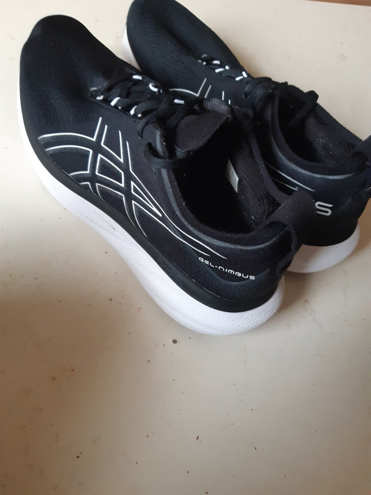 Asics  46, Ophalen, Zo goed als nieuw, Overige typen