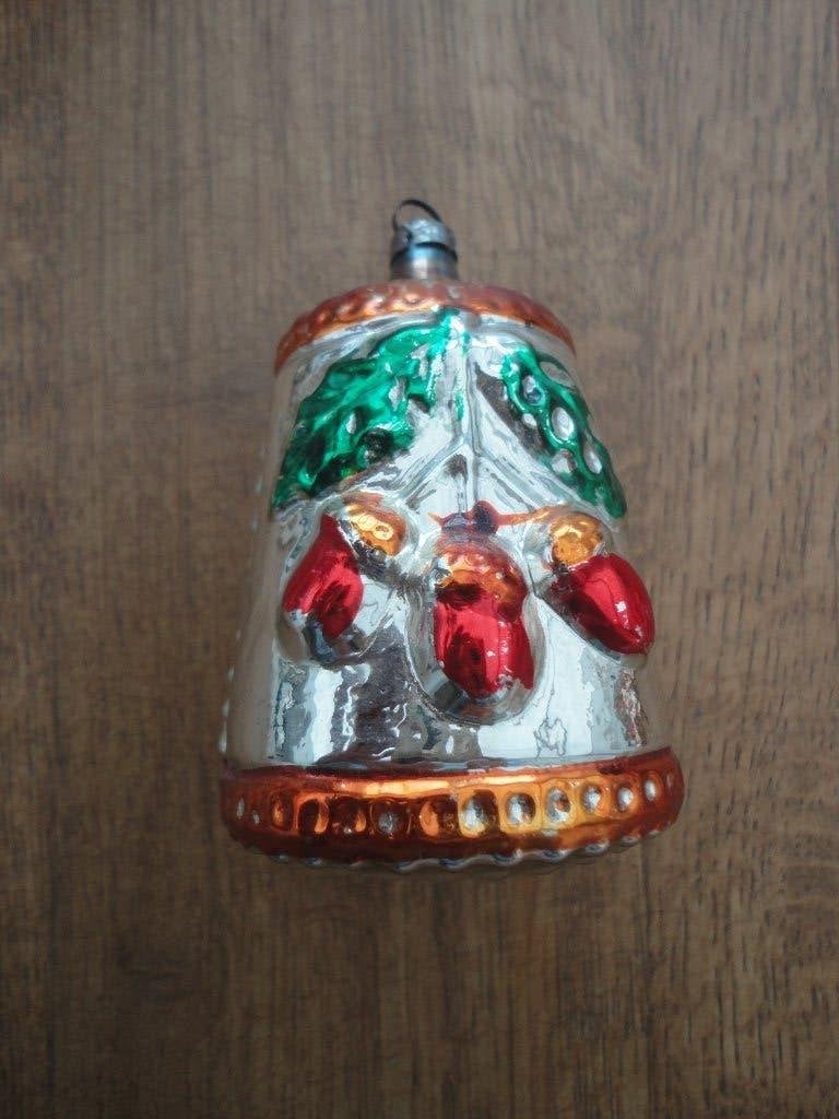 Mooie oude glazen kerstbal soort bel met tak en 3 eikels, Ophalen of Verzenden, Gebruikt