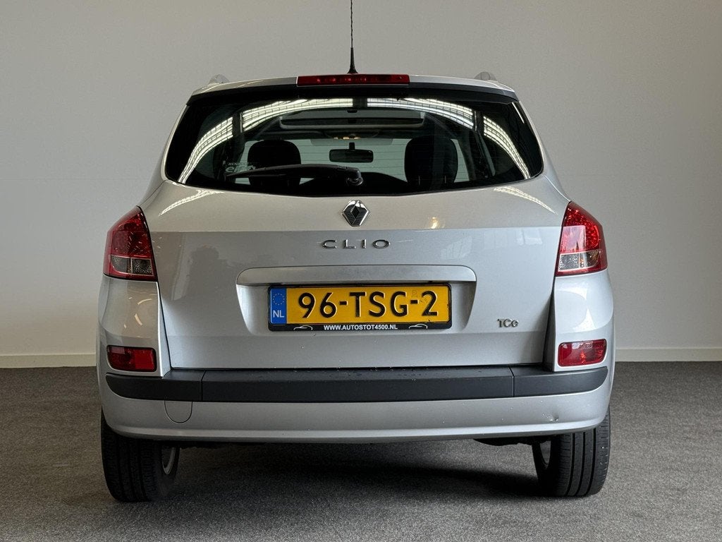 Renault Clio Estate 1.2 TCE Collection Schuif-kanteldak!, Auto's, Renault, Voorwielaandrijving, Euro 5, Gebruikt, 4 cilinders