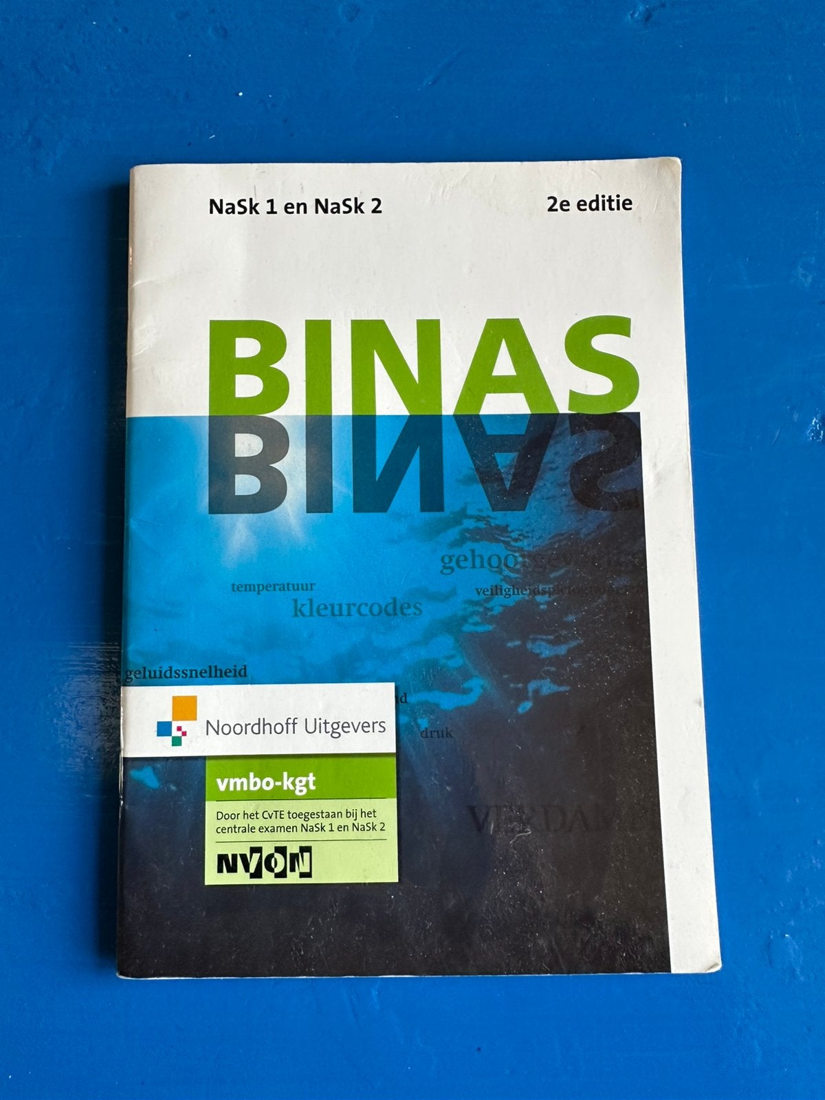 BINAS vmbo-kgt, Boeken, Ophalen of Verzenden, Zo goed als nieuw