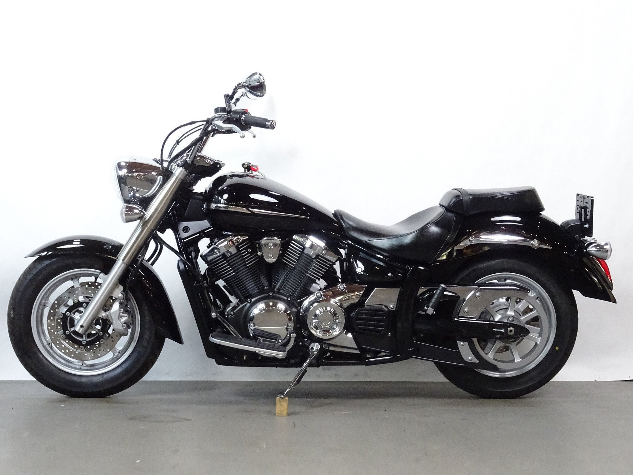 Yamaha XVS1300 XVS 1300 Midnight Star, Motoren, Motoren | Yamaha, Sportuitlaat, Chopper, Bedrijf, Meer dan 35 kW