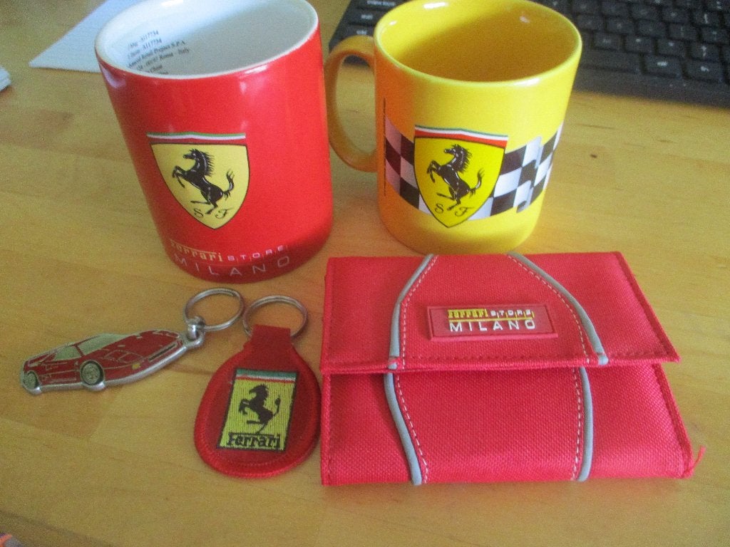 Ferrari artikelen, Ophalen