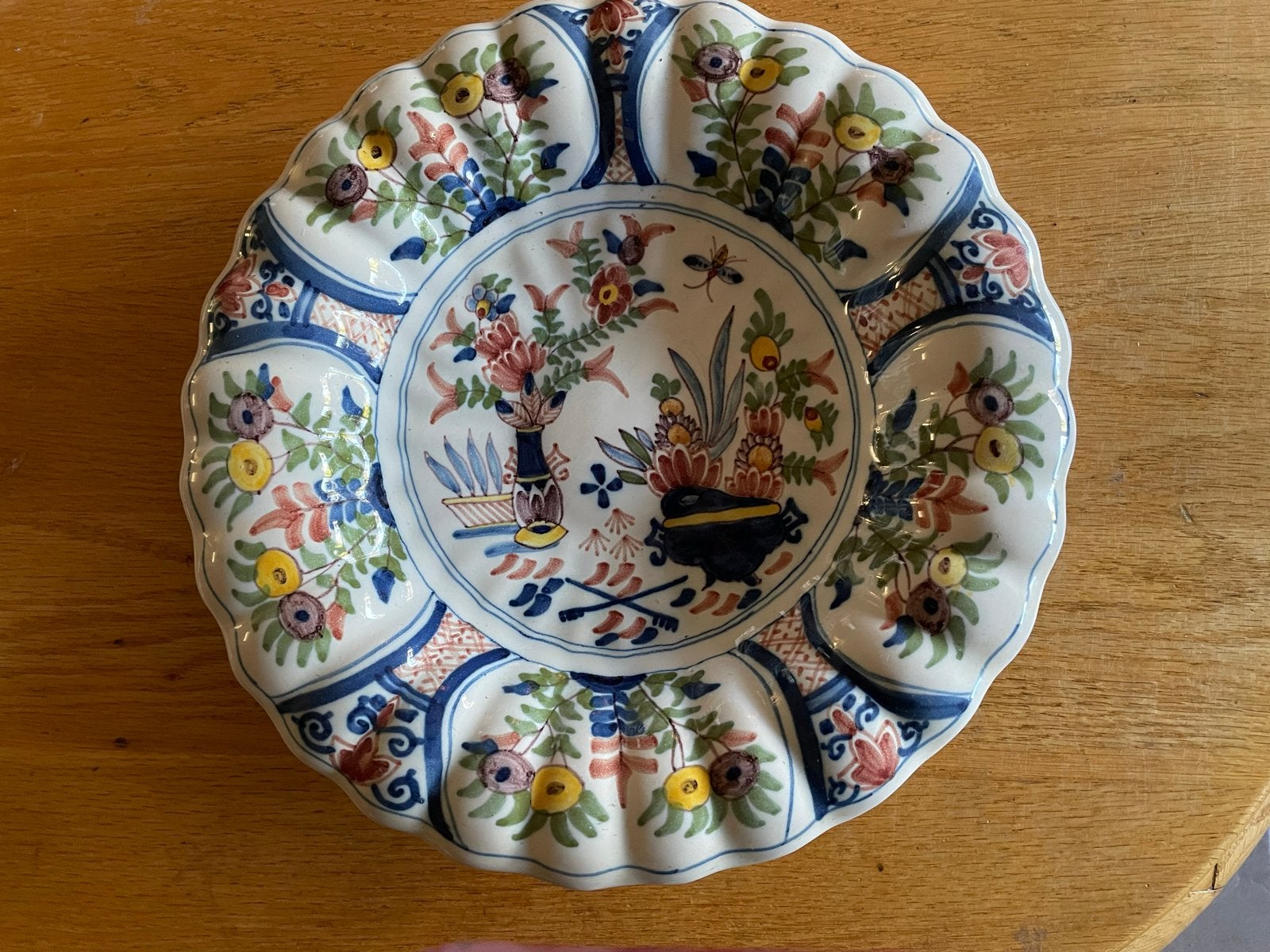Makkum Tichelaar wandbord met bloemmotief, Antiek en Kunst, Antiek | Wandborden en Tegels, Ophalen of Verzenden