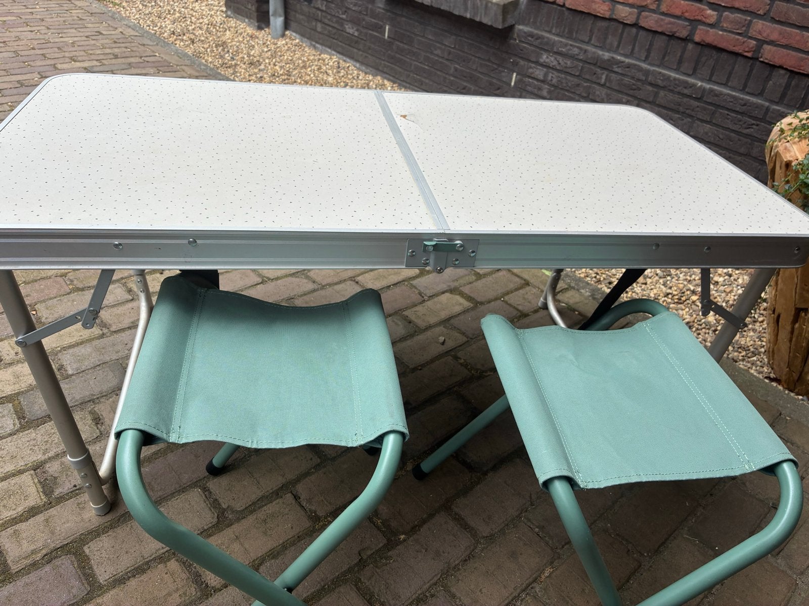 Kinder Campingtafel met 4 stoelen - Opvouwbaar, Ophalen, Gebruikt, Campingtafel