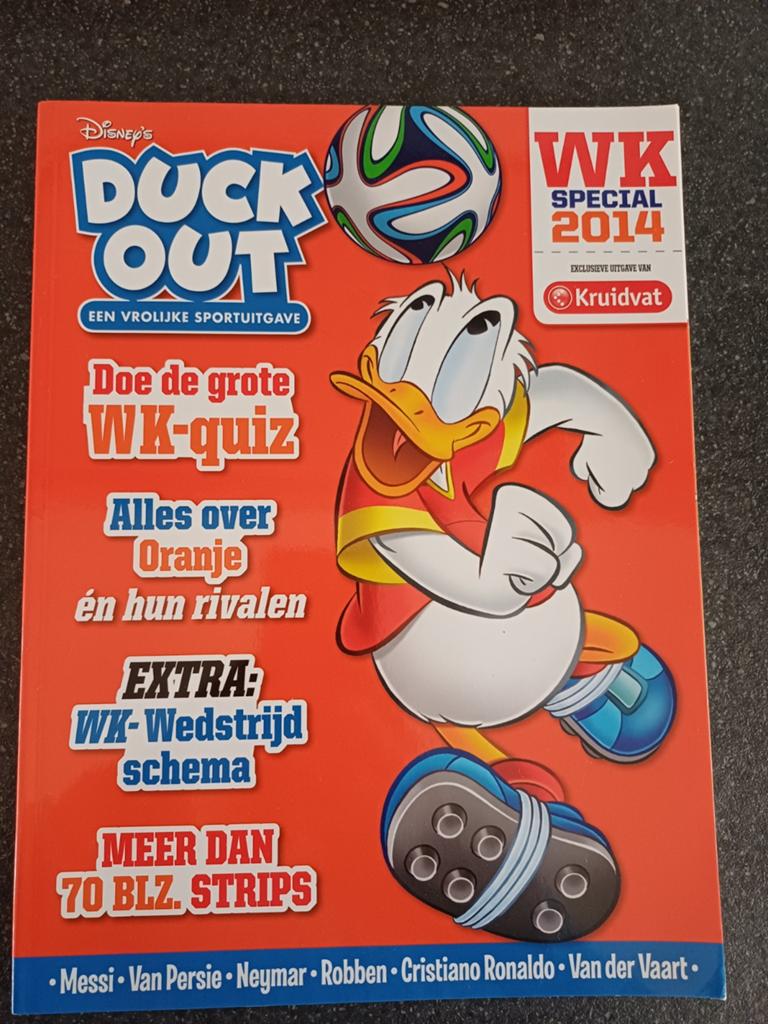 Disney's Duck Out WK Special 2014 - Donald Duck, Ophalen of Verzenden, Zo goed als nieuw, Overige typen