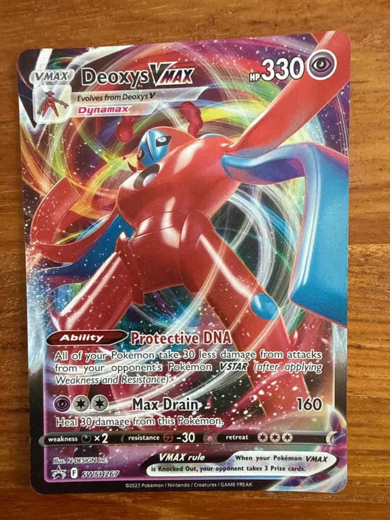 Deoxys VMAX Pokémon Kaart, Ophalen of Verzenden, Zo goed als nieuw, Losse kaart, Foil