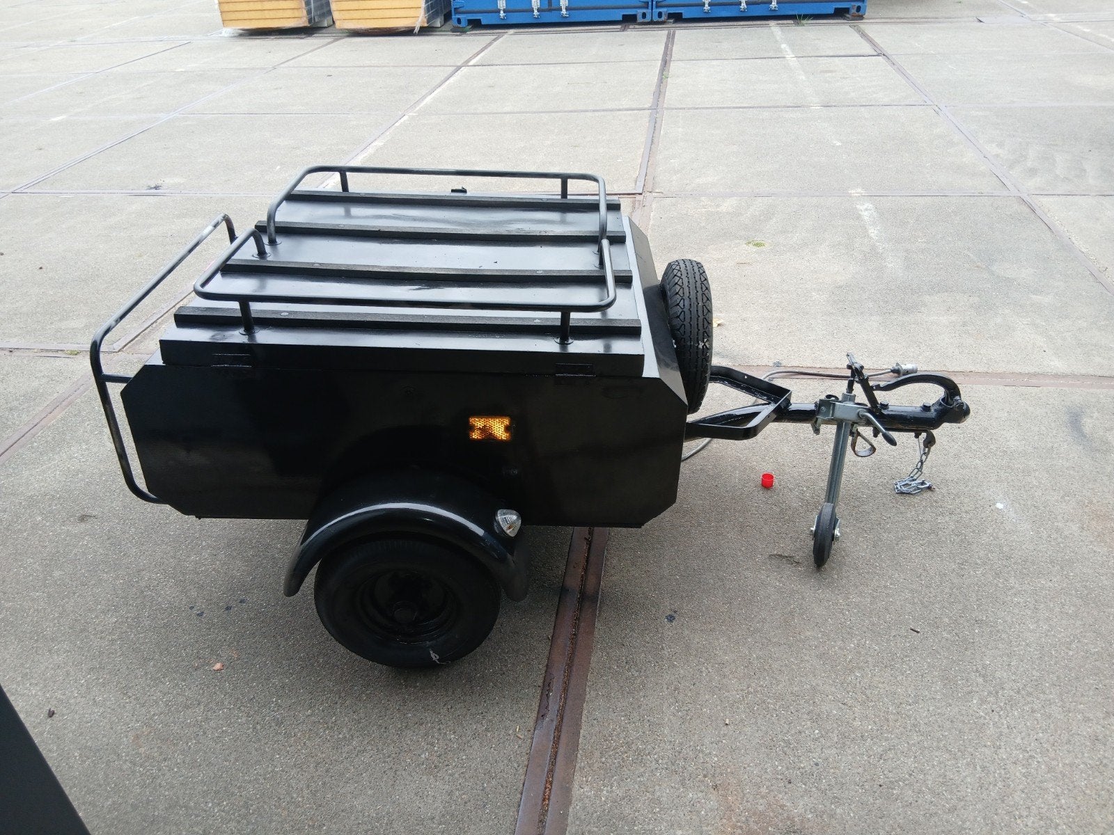 Te koop mooie trike bagagewagen viskar oldtimer, Ophalen