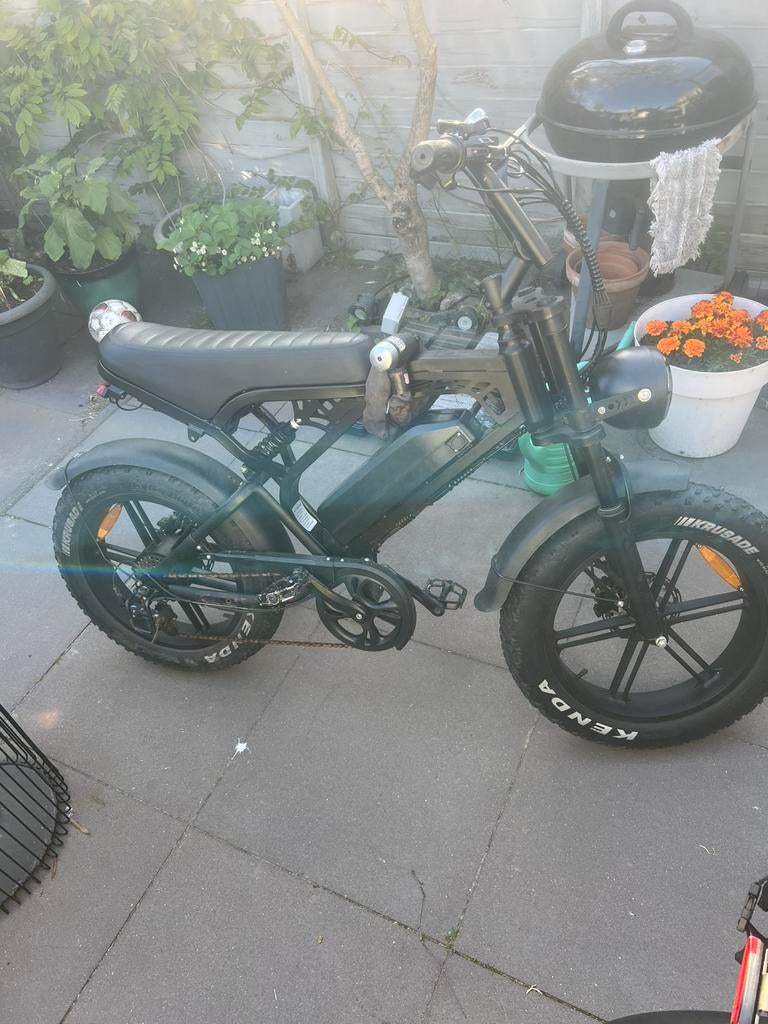 Fatbike met gashendel en oplader, Fietsen en Brommers, Ophalen, Zo goed als nieuw, Overige modellen