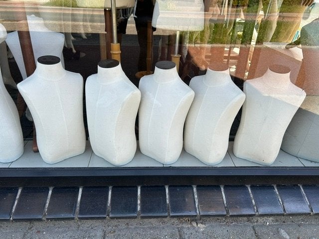 linnen kinder bustes torso's etalagepop paspop 2 jaar, ., Ophalen of Verzenden, Zo goed als nieuw, .