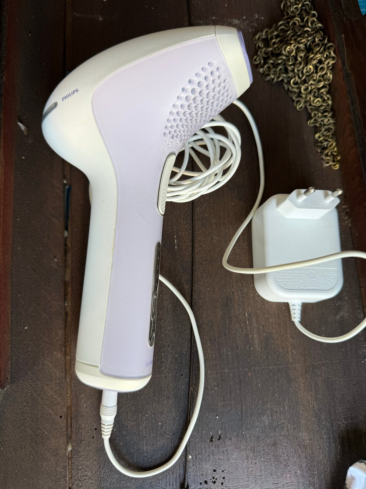 Philips Lumea SC2001 IPL laser ontharingsapparaat, Ophalen of Verzenden, Zo goed als nieuw, Scheren en Epileren