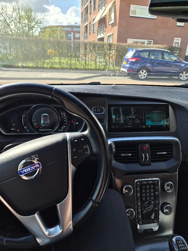 Volvo v40 Android auto + touchscreen scherm, Ophalen of Verzenden, Zo goed als nieuw