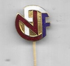 EMAILE VOETBAL GERELATEERDE SPELD, Verzamelen, Speldjes, Pins en Buttons, Ophalen of Verzenden, Zo goed als nieuw, Sport, Speldje of Pin