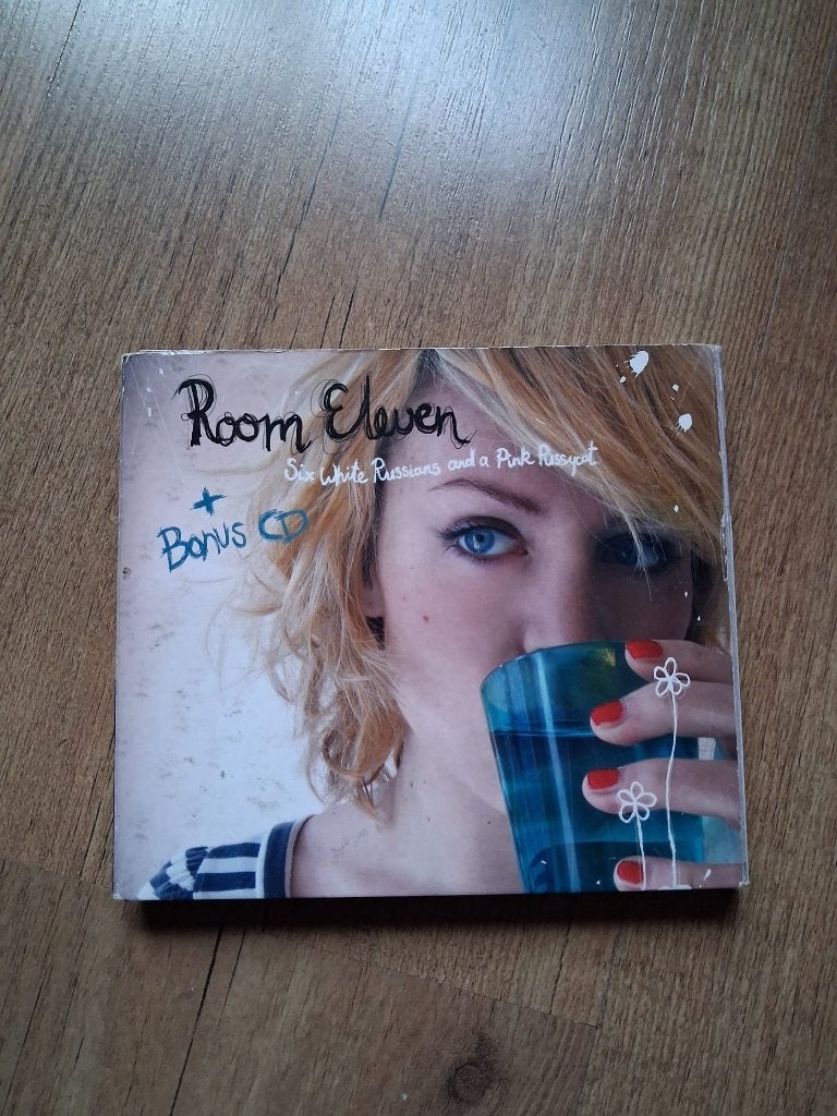 Janne Schra, Room Eleven 9 albums, Verzenden, Gebruikt