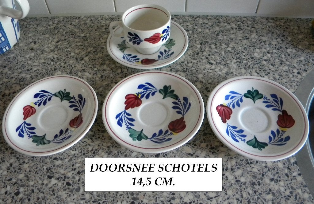 BOERENBONT SERVIESDELEN BOCH EN ANDERE KOP EN SCHOTELS BOCH, Landelijk/Boerenbont, Ophalen of Verzenden, Zo goed als nieuw, Kop(pen) en/of Schotel(s)