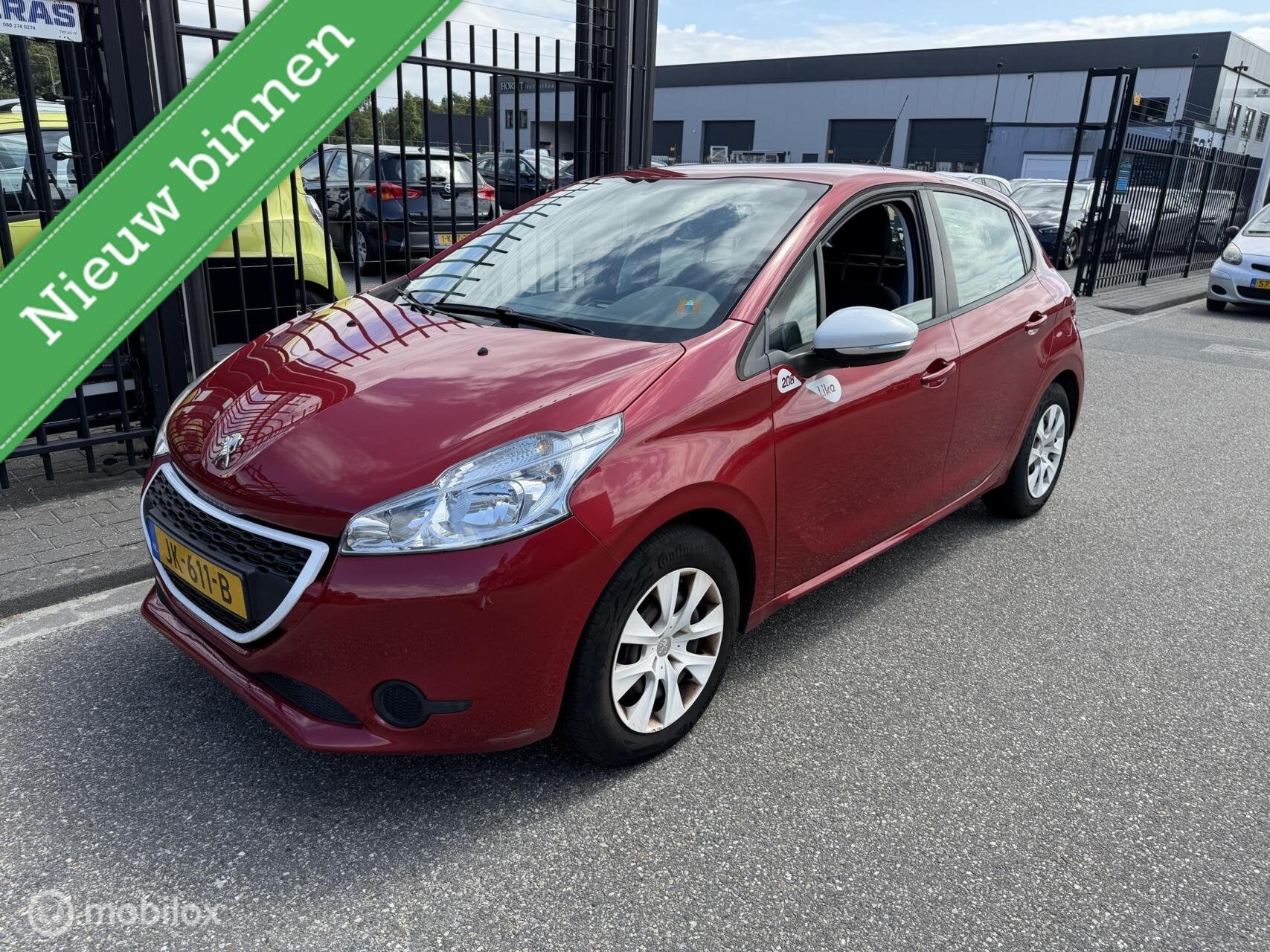 Peugeot 208 1.0 PureTech LIKE riem is vervangen, Voorwielaandrijving, Euro 5, 450 kg, Gebruikt